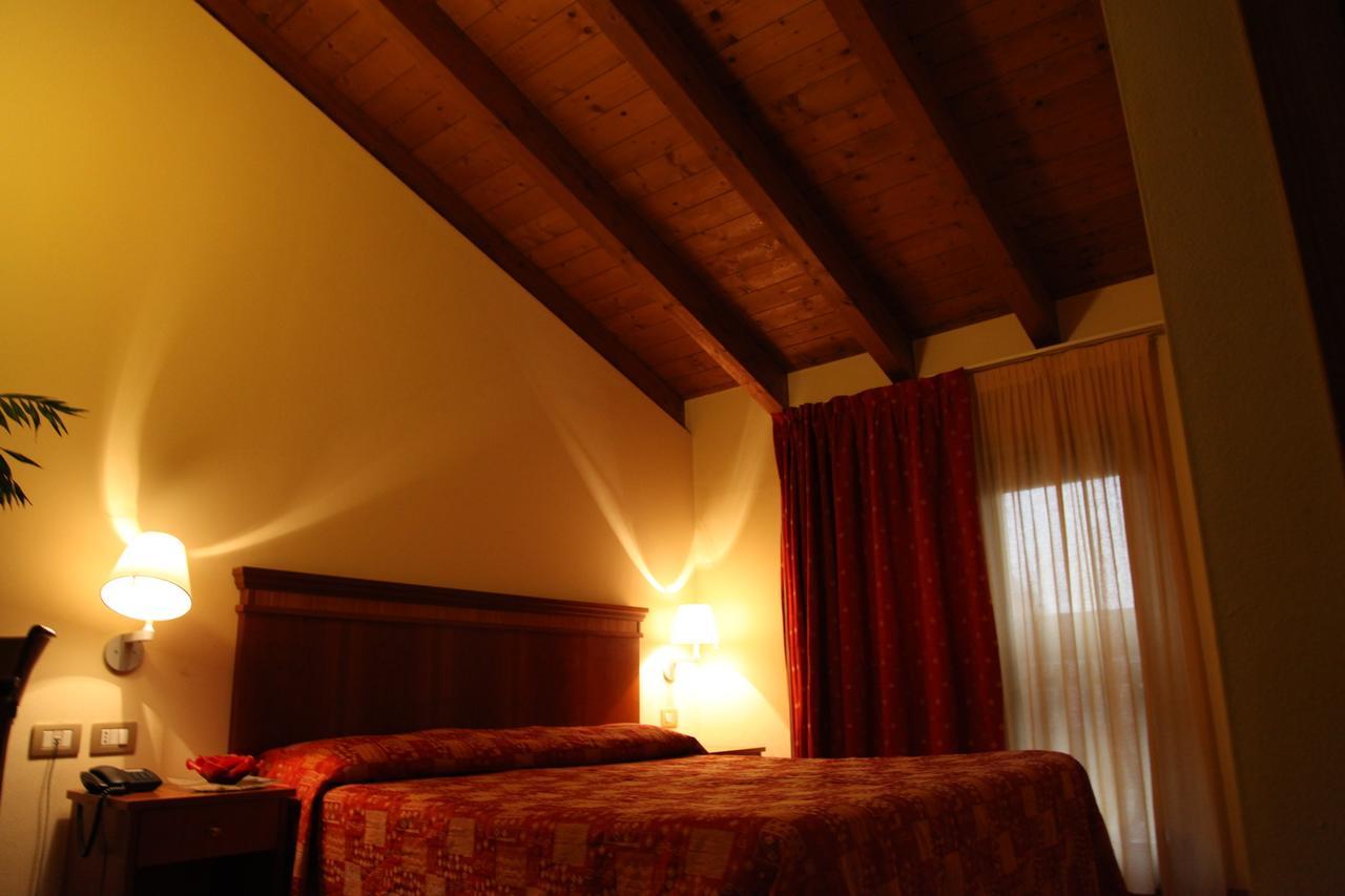 Bariano Hotel Il Borghetto מראה חיצוני תמונה