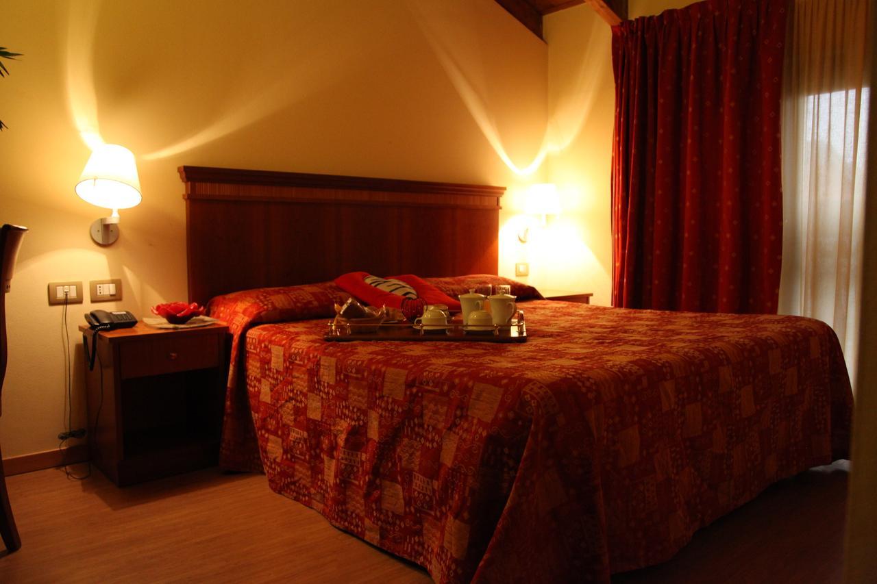 Bariano Hotel Il Borghetto מראה חיצוני תמונה
