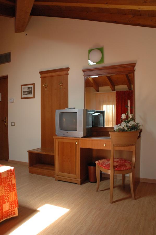 Bariano Hotel Il Borghetto מראה חיצוני תמונה